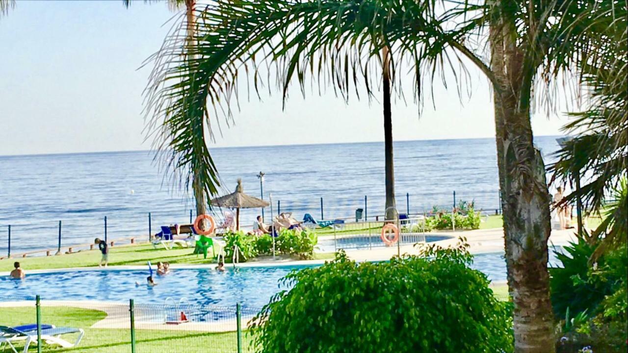 Mi Capricho A16 Beachfront Apartment Sitio de Calahonda Luaran gambar