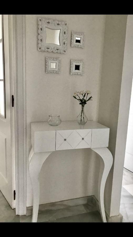 Mi Capricho A16 Beachfront Apartment Sitio de Calahonda Luaran gambar